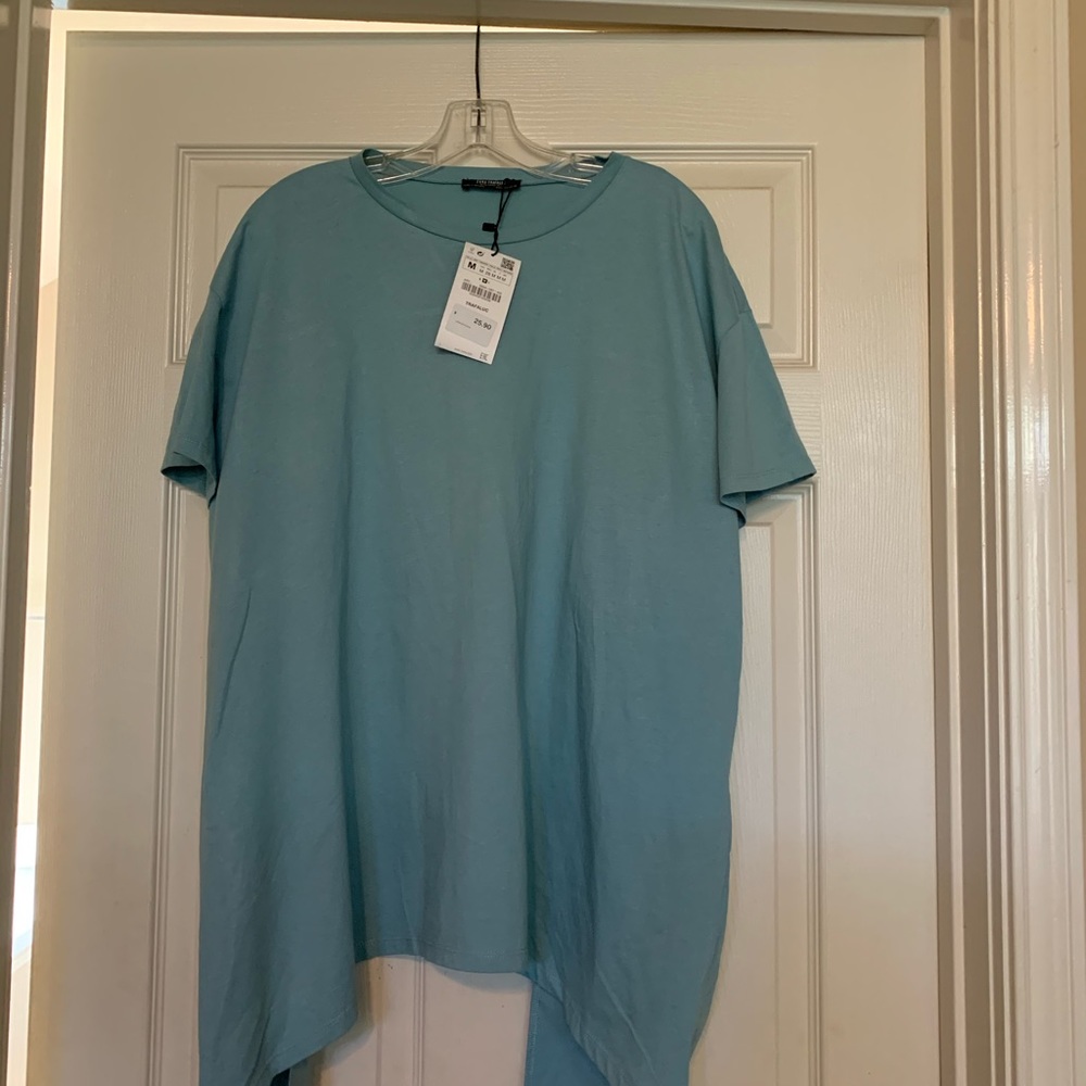 Unique Zara top. Long in front, short in black